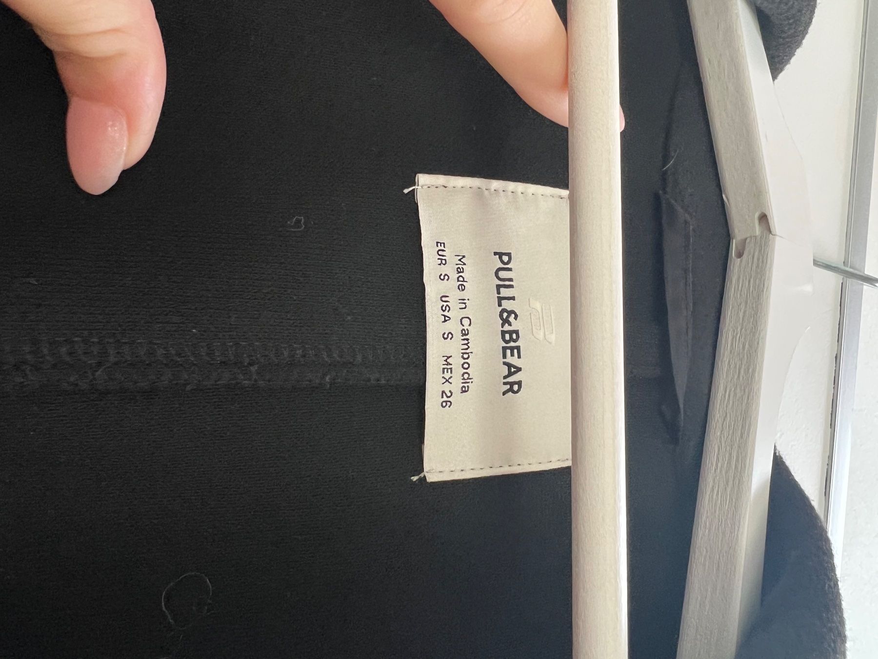Cappotti: Mantel, Pull and Bear – Usato da Luzern venduto da sydney01. 2