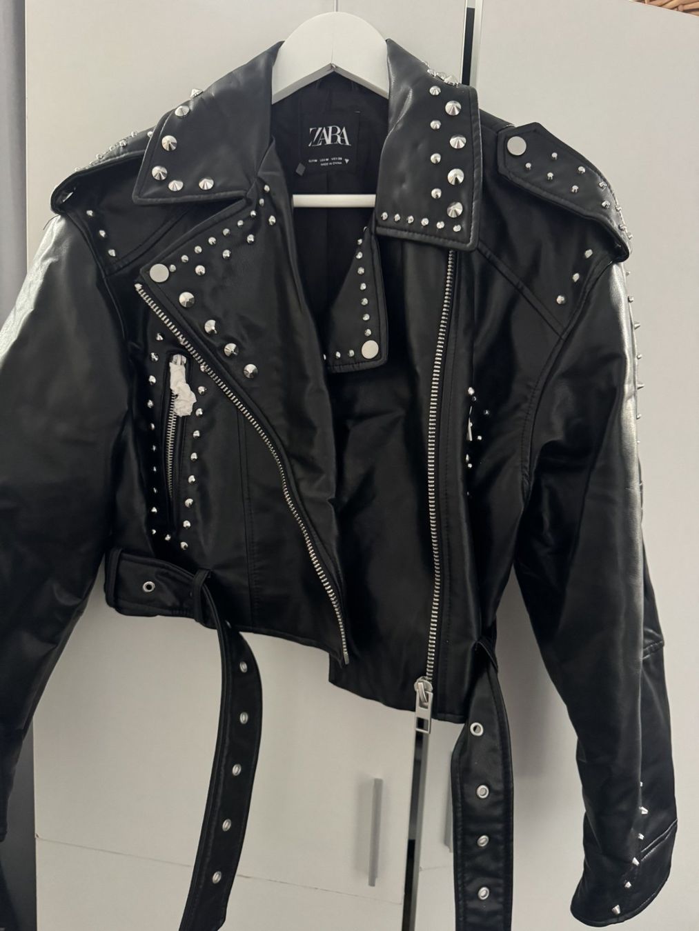 Zara Giacche: Zara  Jacke – Nuovo (secondo la descrizione) da Winterthur venduto da fad04