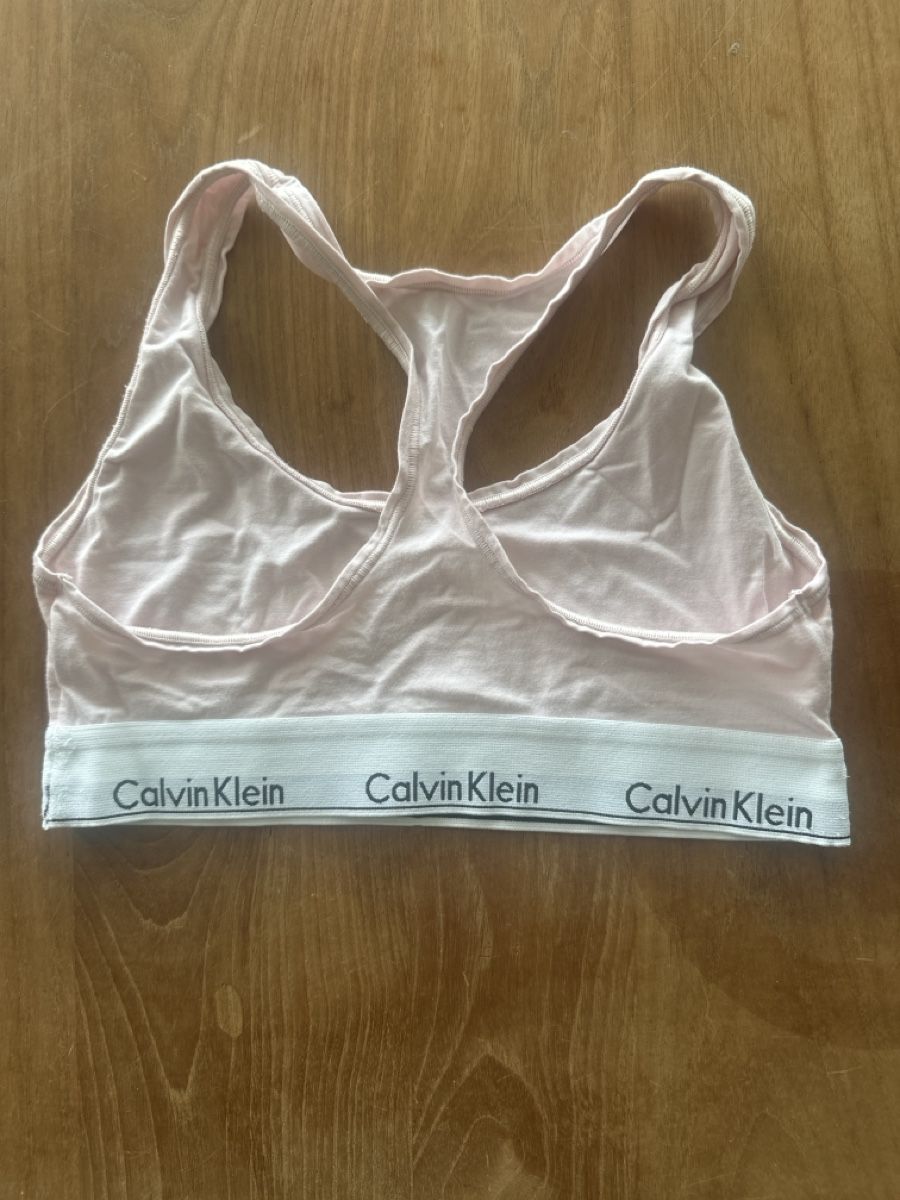 Calvin Klein Top: Calvin Klein Top – Usato da Zürich venduto da sommer121 1