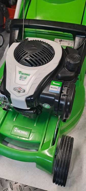 VIKING MB 448 T Rasenmäher mit Antrieb + Fangkorb Kaufen auf Ricardo