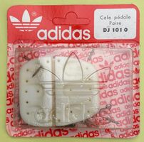 1 Paar Adidas Schuhplatten für Haken und Riemen z. Aufnageln