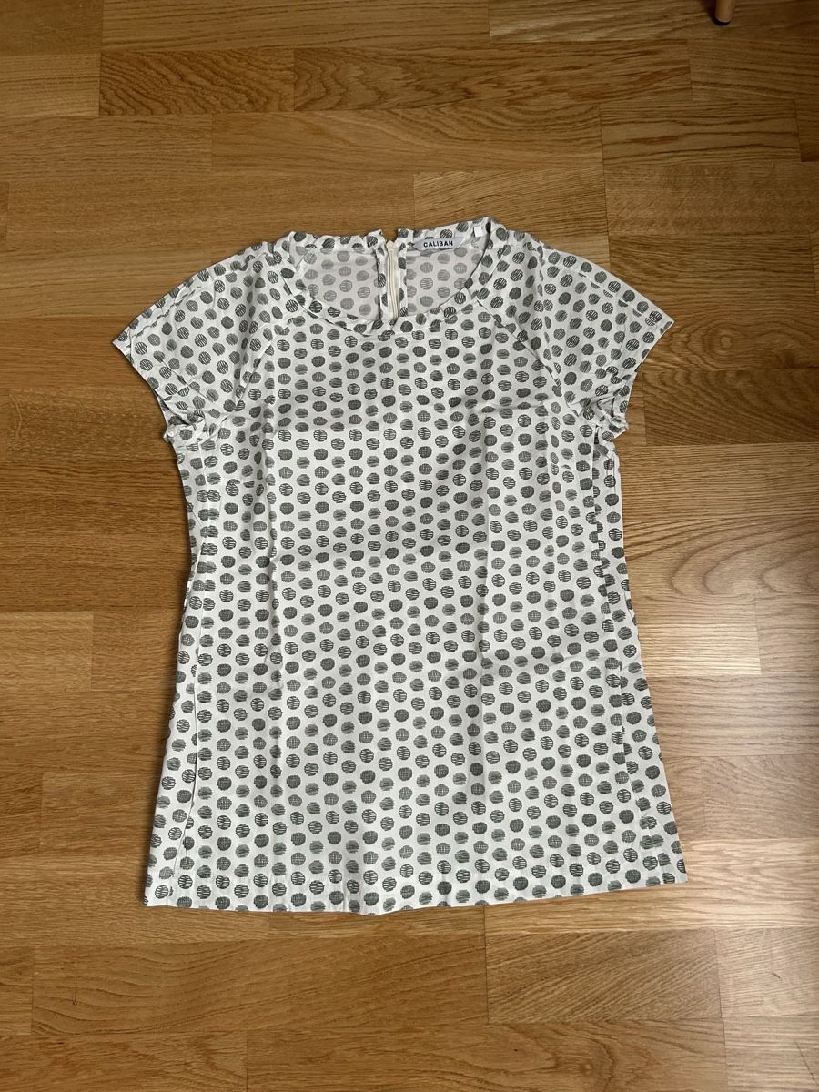 Camicette: Blusa in cotone Caliban, taglia IT40 – Usato da Basel venduto da mel_5fzy