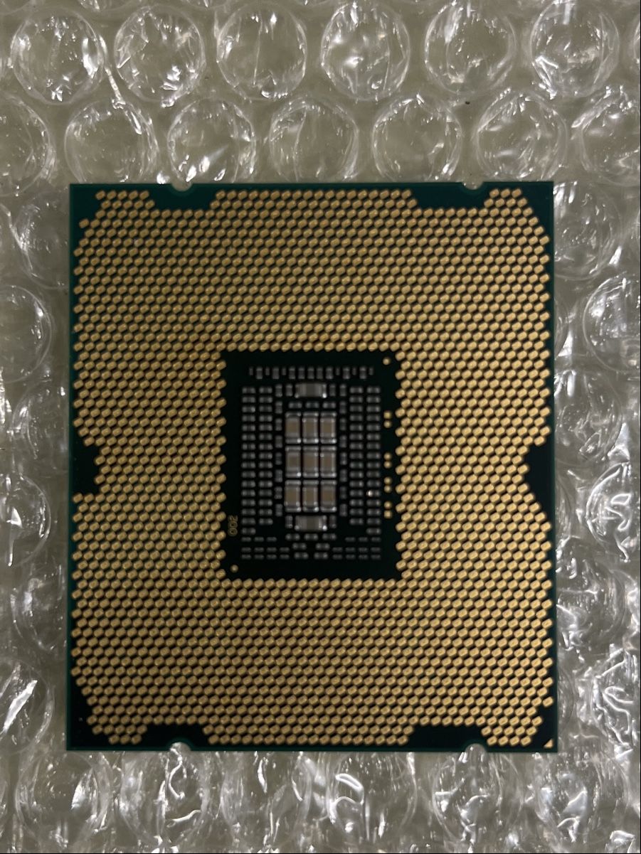 Intel Server: Intel Xeon E5-2620 SR8KW 2.00GHz Prozessor – Gebraucht aus Andwil von SSINFO 1