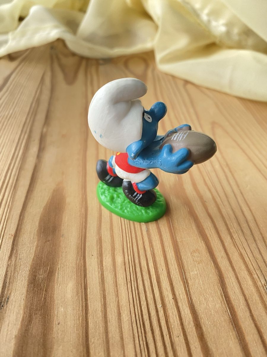 Schleich Statuette: Schlumpf australischer Football – Usato da Fehraltorf venduto da Marian4 1
