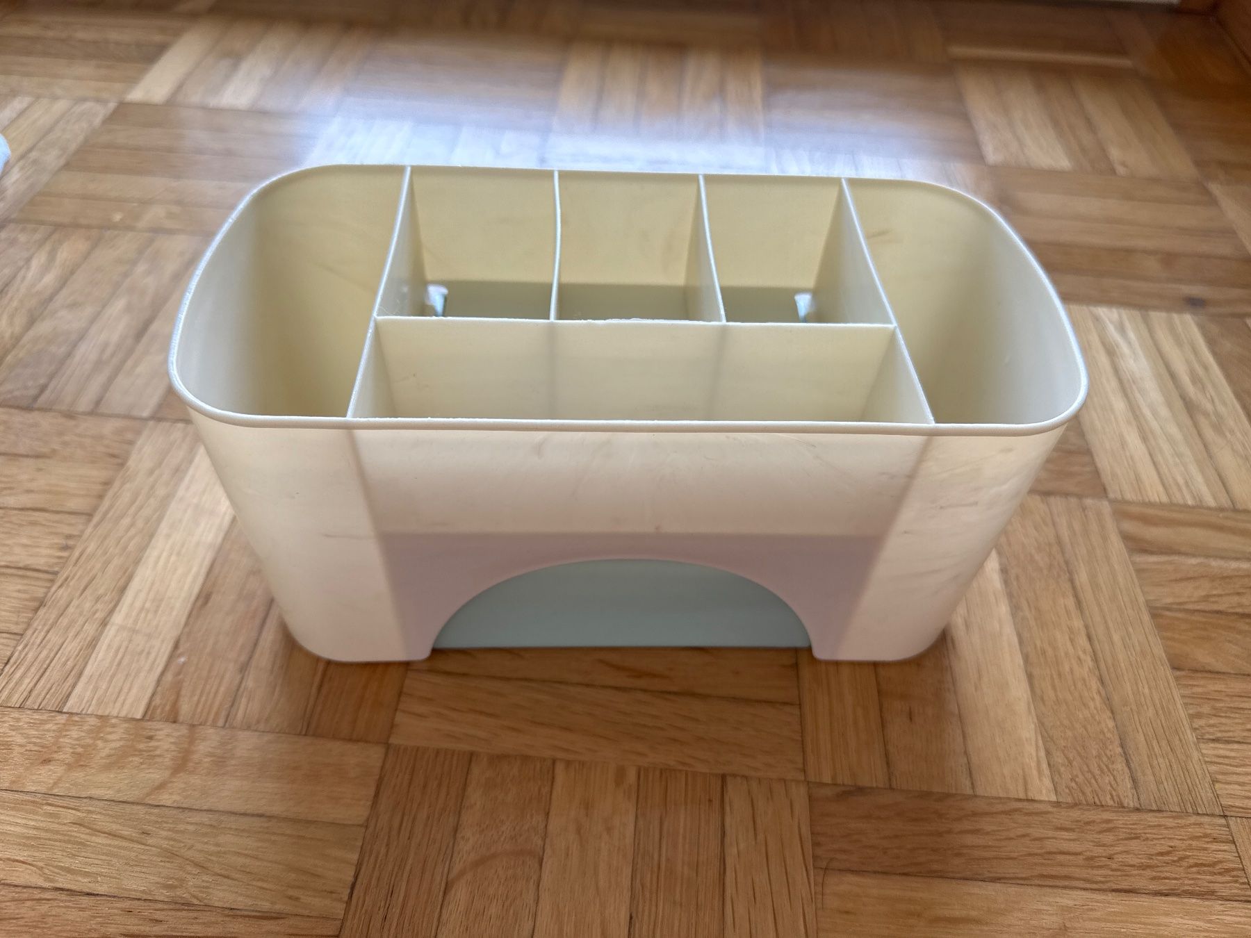 Make-up: Make-up Organizer – Gebraucht aus Horgen von linuxrp 3