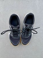 Hallenschuhe Asics Gel-Court 5 schwarz weiss top Zustand