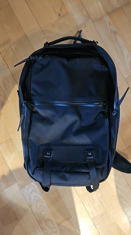Rucksäcke: Black Ember Citadel R3 25 Backpack – Gebraucht aus Zürich von tobigs