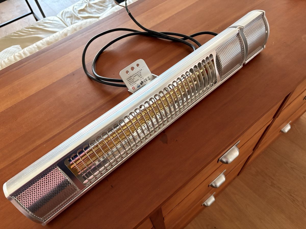 Radiateurs: Heizstrahler – D'occasion à Lindau par Porci