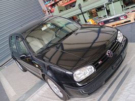 VW Golf V5 2.3 Highline 4Motion