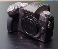 Appareil photo Panasonic Lumix G DMC-G70H argenté