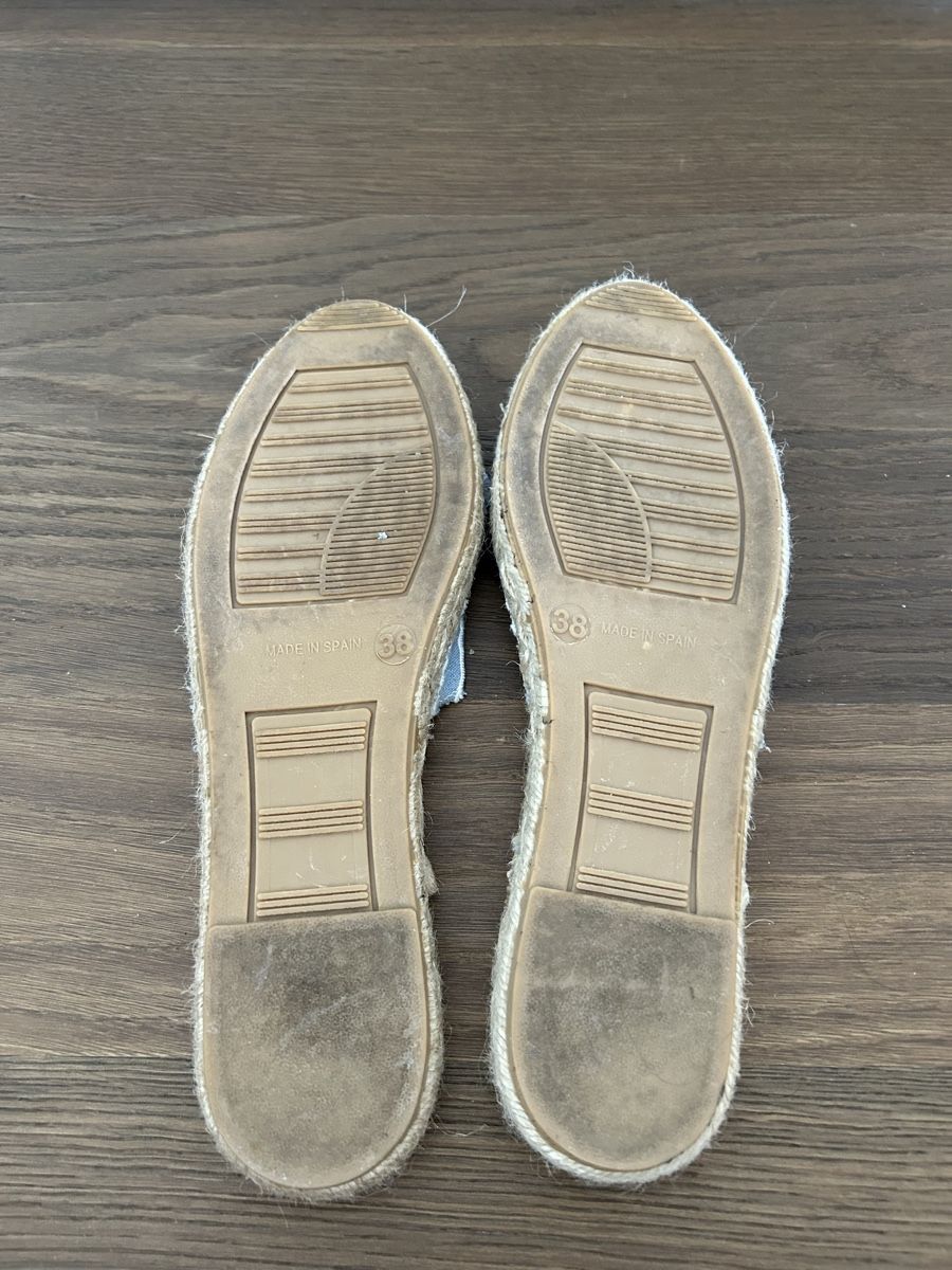 Oysho Damenschuhe: Oysho sandals – Gebraucht aus Epalinges von kat_lyp6 1