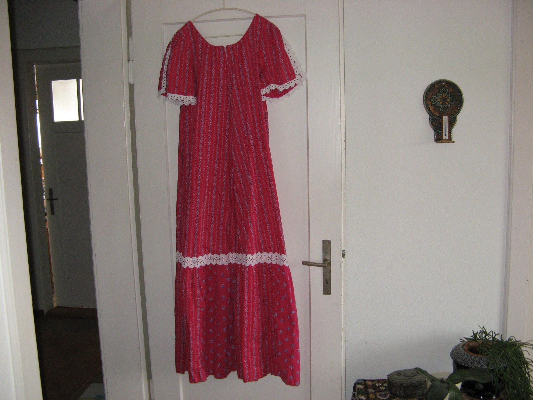 Vestiti: Langes Kleid Gr. 44 – Usato da Zürich venduto da apil 2