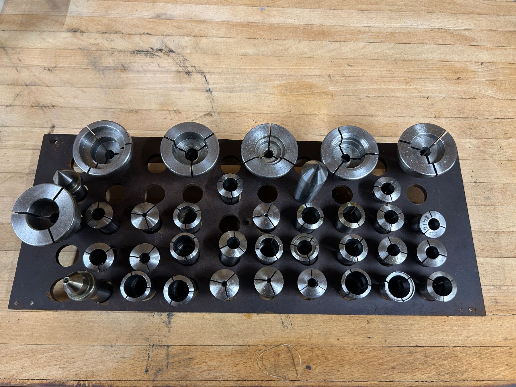 Schaublin Tutti gli attrezzi: SCHAUBLIN 102 W20 Spannzangen Display – Usato da Rothenfluh venduto da BitterlinPartner 3