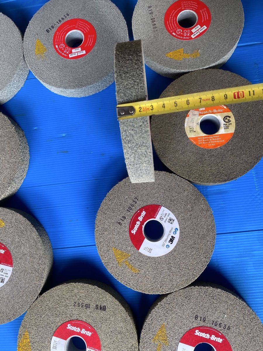Schleifen & Polieren: SCHLEIFSTEINE 3M – Gebraucht aus Abtwil SG von Handwerker22 2