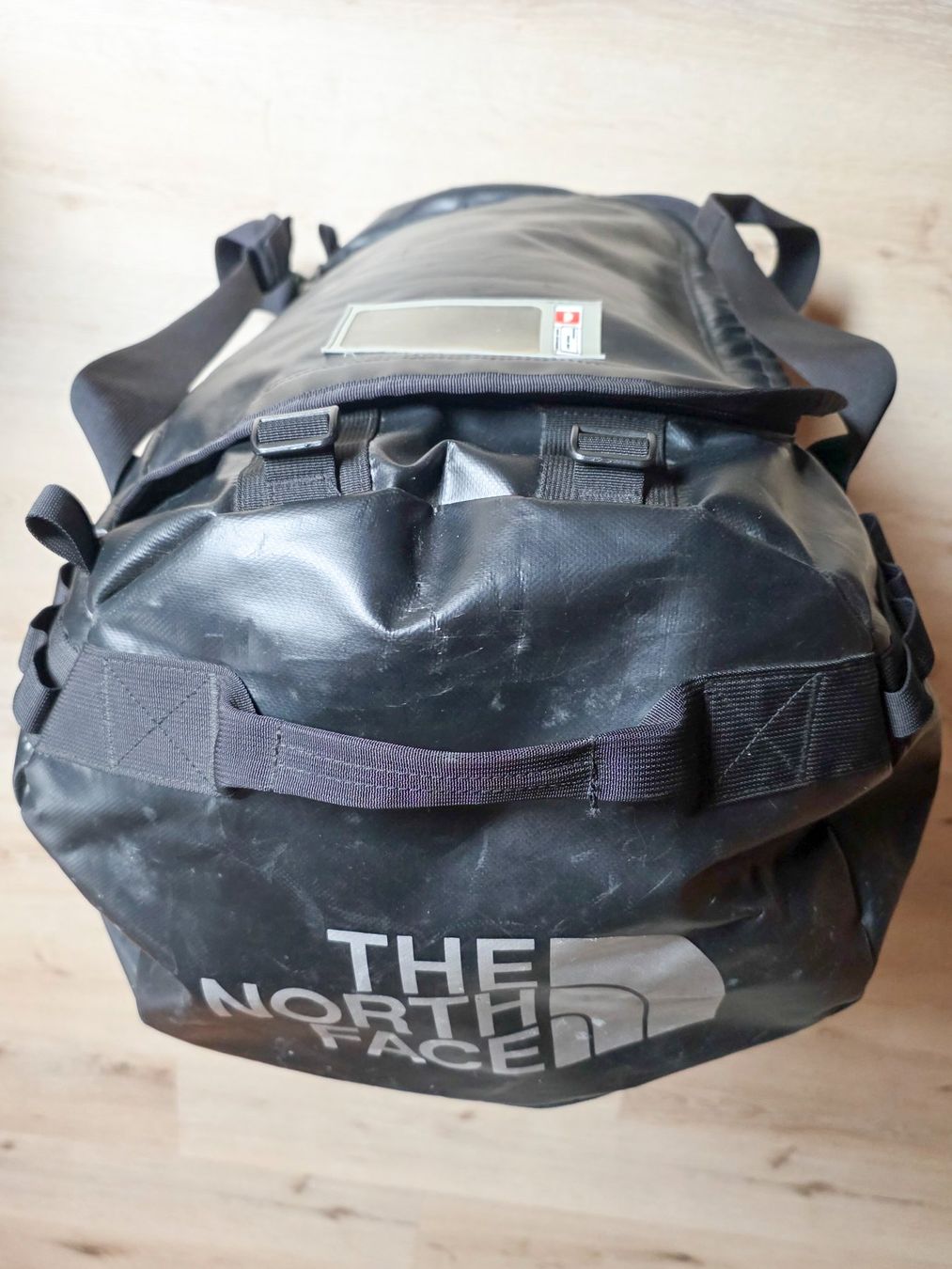 North Face Borse: North Face Base Camp Duffel-Tasche Large – Usato da Oberdorf NW venduto da Lumberjacks63 2