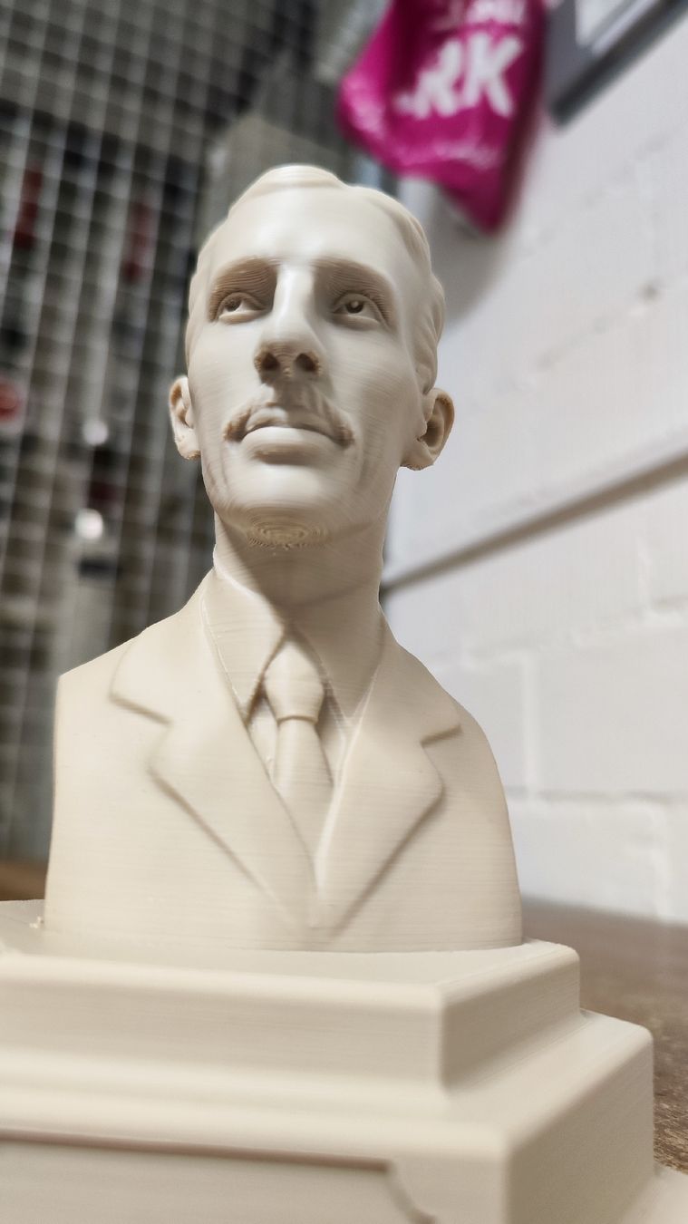 Sculptures & Statues: Nikola Tesla Büste – Neuf (Voir description) à Zürich par turbopuz 6