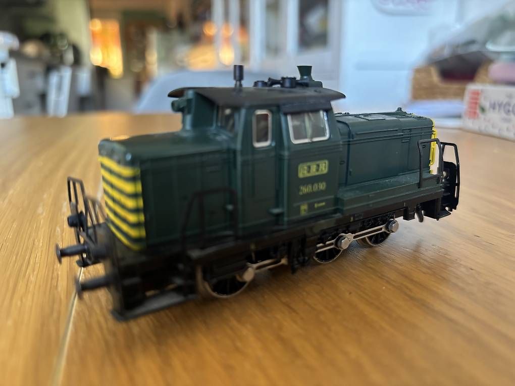 Fleischmann Modellini di ferrovie: Locomotive de la marque Fleischmann – Usato da Orbe venduto da car_8grw 3