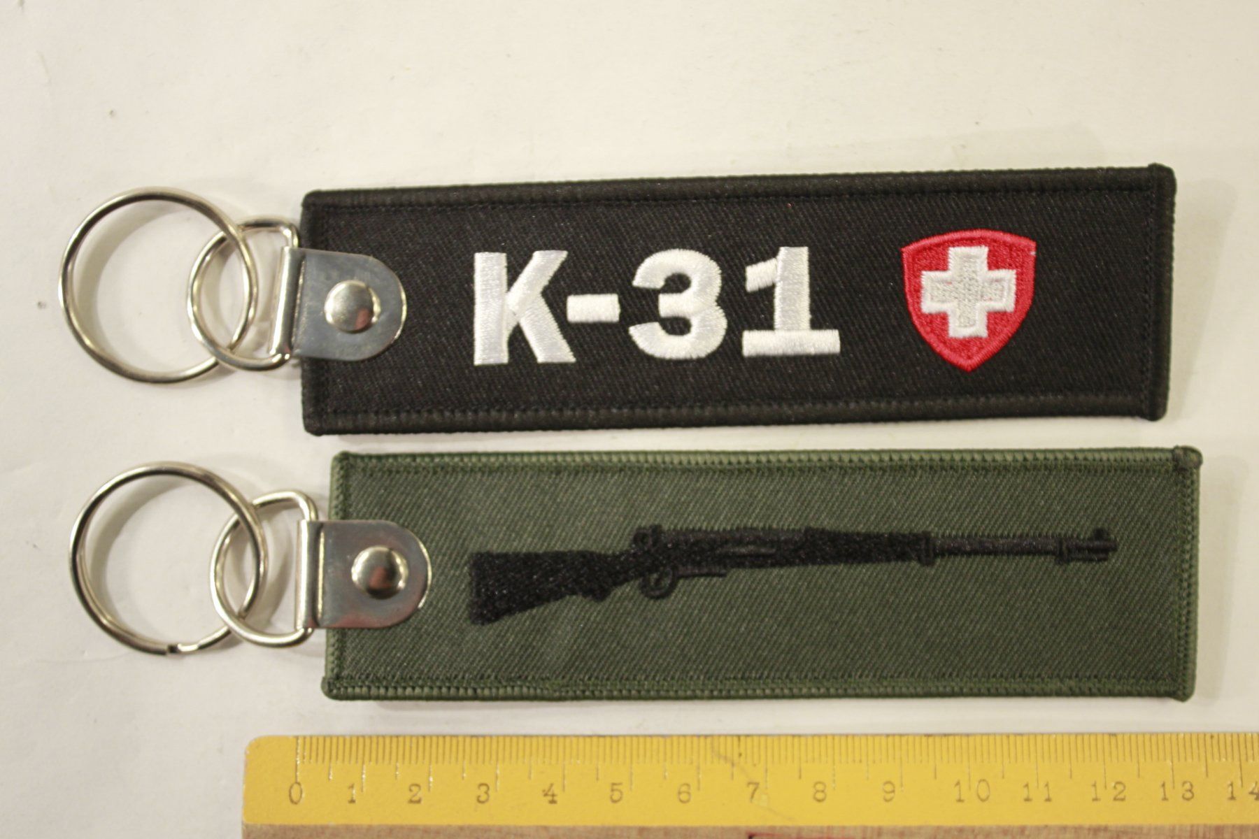Schlüsselanhänger & - bänder: 2 Porte clefs K-31 – Gebraucht aus La plaine von 762 1