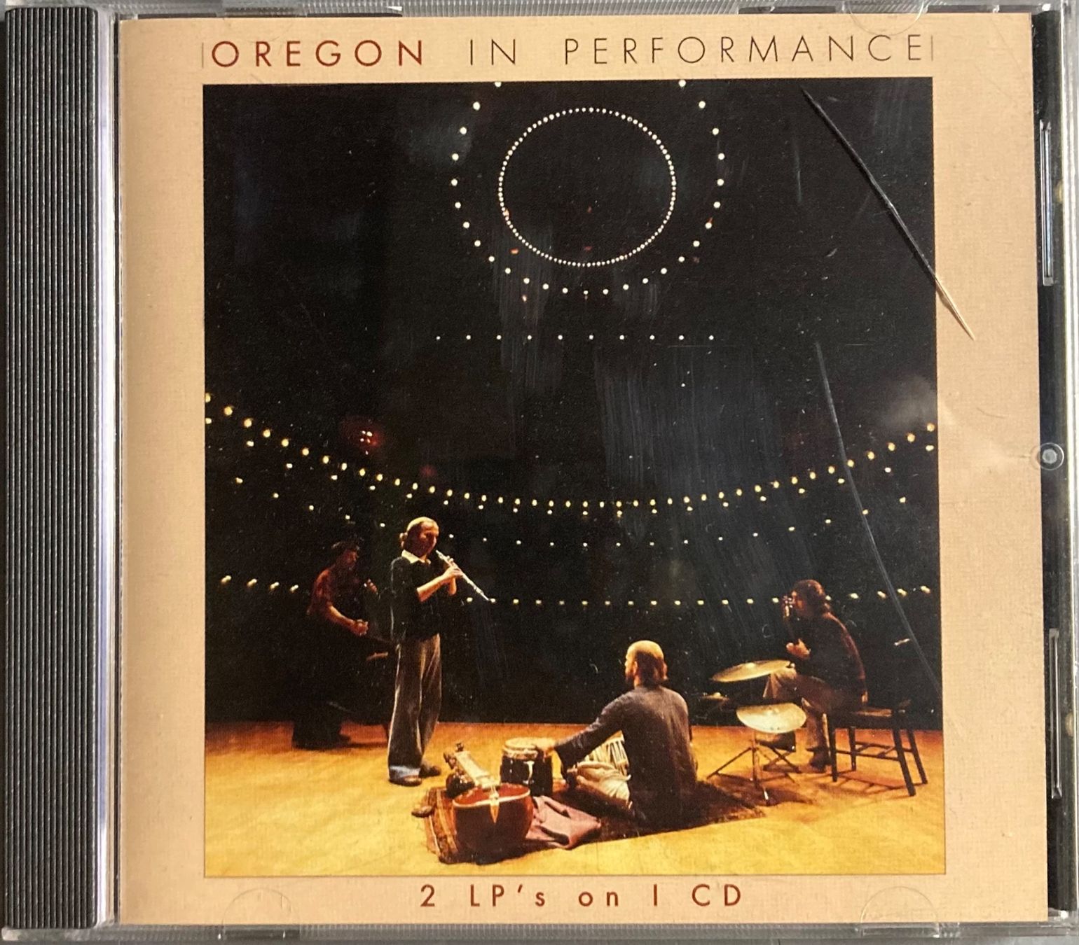 CD: OREGON - IN PERFORMANCE – Usato da Poliez-Pittet venduto da Newtown-Records