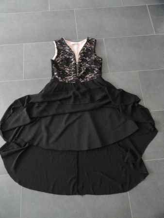 SCHÖNES SOMMERKLEID GR. M ***