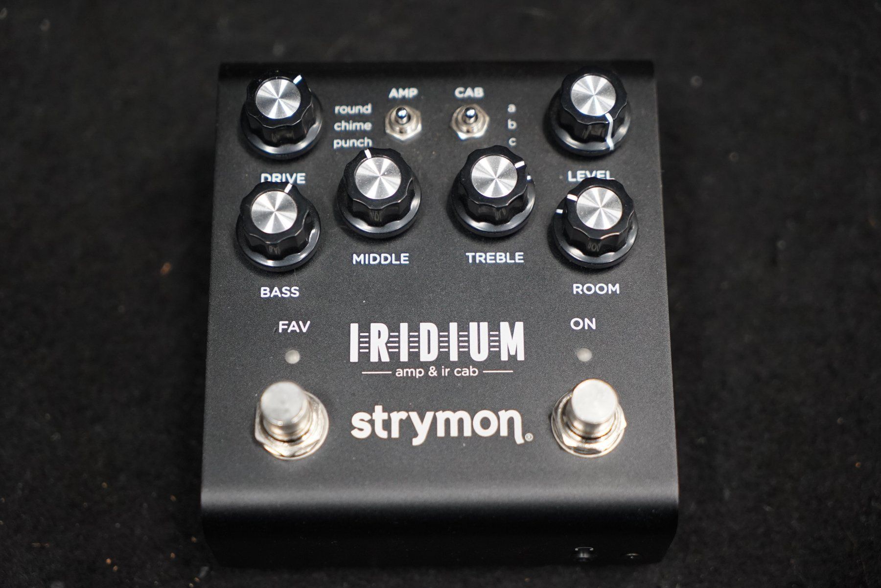 Strymon Strumenti musicali: Strymon Iridium Category: Amp Simulator Pedal – Usato da Ortschwaben venduto da Musictrade 1