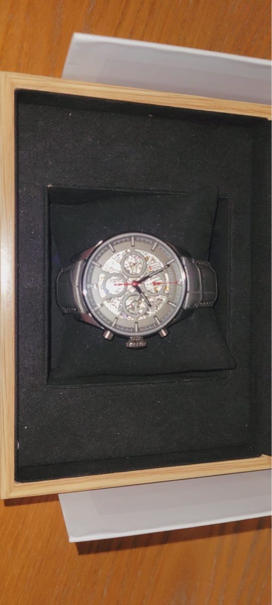 Aerowatch Orologi: AEROWATCH Swiss Watches – Nuovo e nell'imballaggio originale da Kaltbrunn venduto da Brurick 3