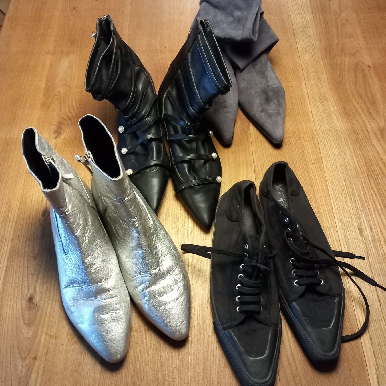 Scarpe da donna: Lot chaussures taille 38 – Usato da Courrendlin venduto da tititchoun