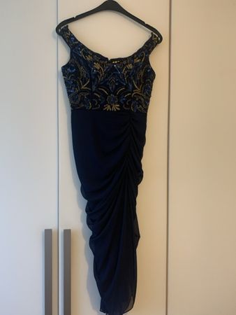 Abendkleid Festkleid massgeschneidert für Grösse S
