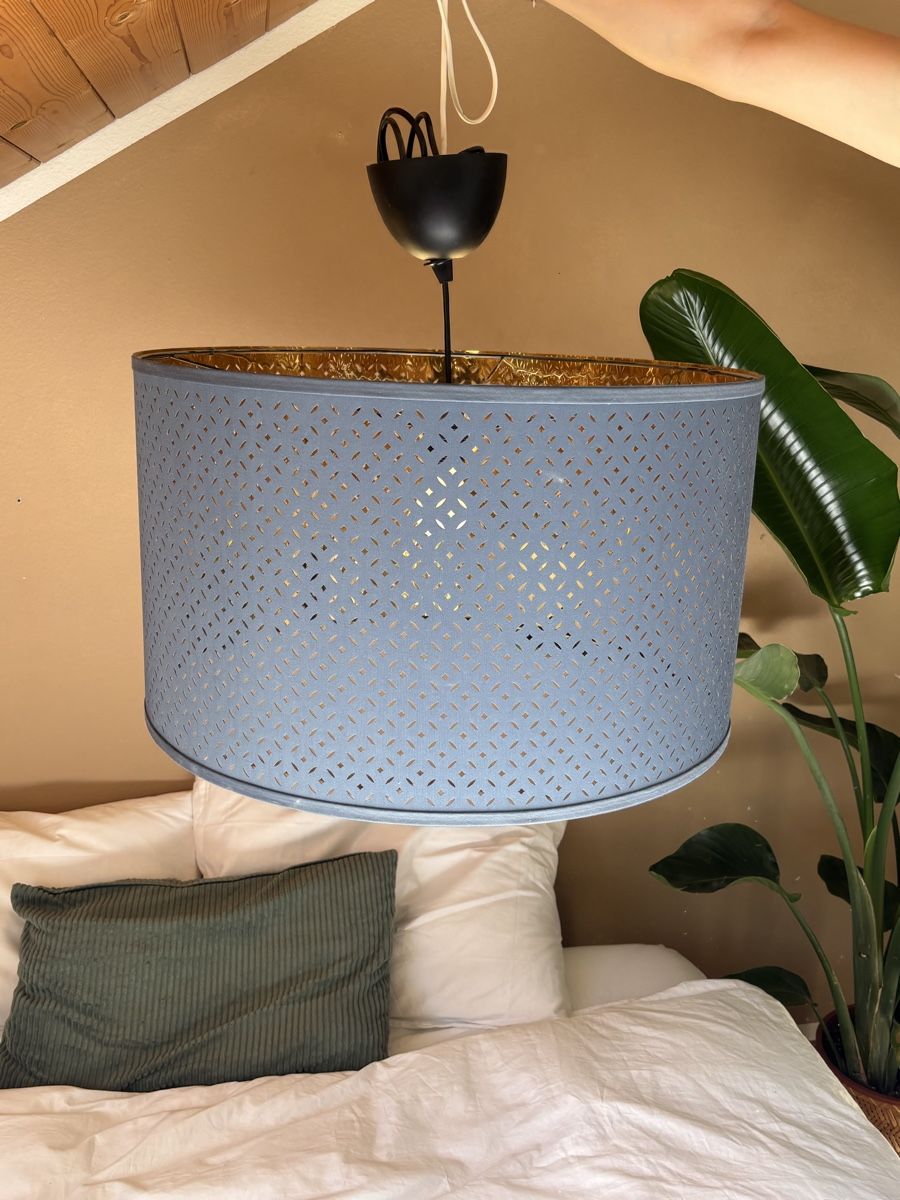 Lampadari & plafoniere: Deckenlampe, blaugoldenes Design, wie neu. – Usato da Riehen venduto da josue.tamayo 1
