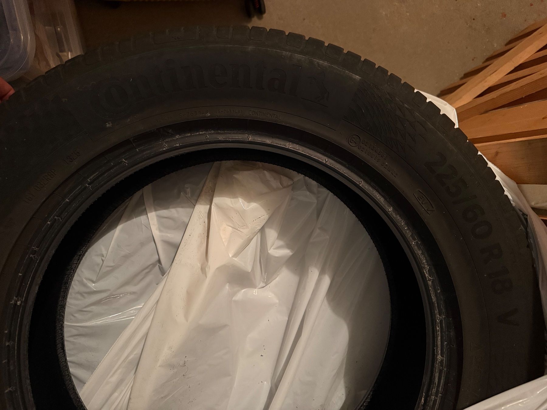 Pneus & Roues: Verkauf von Sommerreifen. – D'occasion à Wetzikon ZH par sum_6j7q
