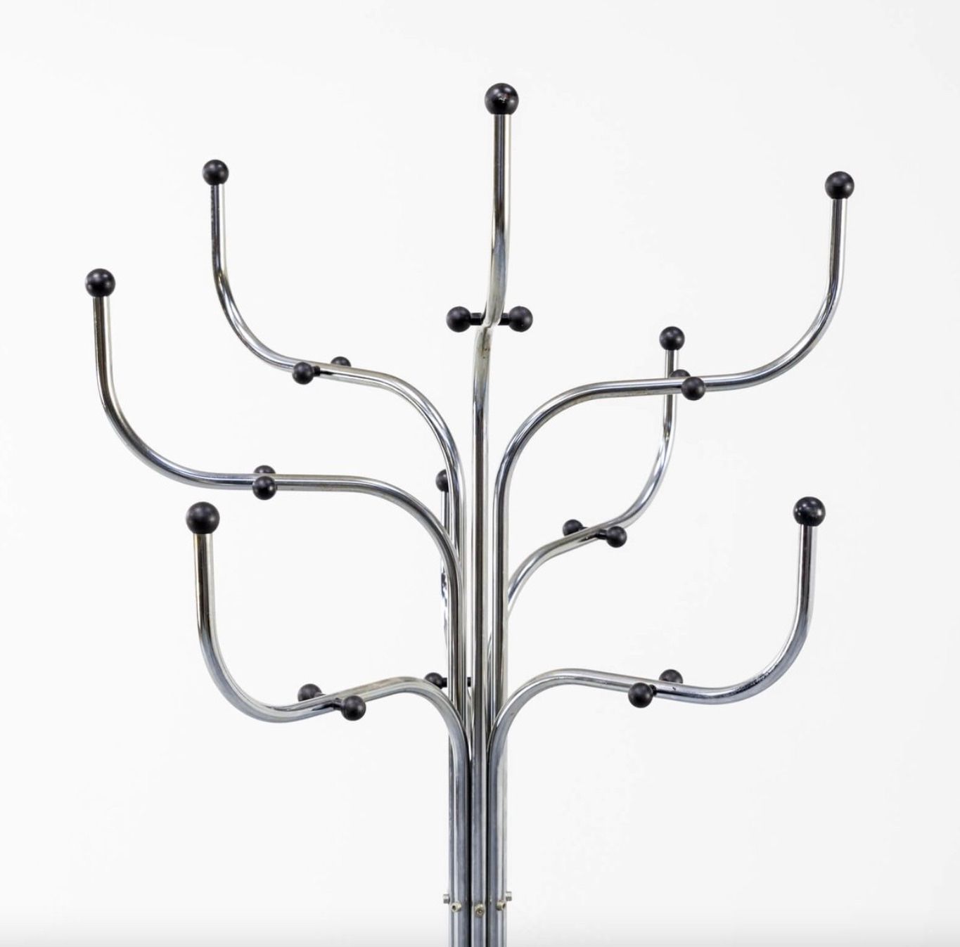 Garderobe: Mantelbaum von SIDSE WERNER – Gebraucht aus Zürich von ERATOMIUM 1