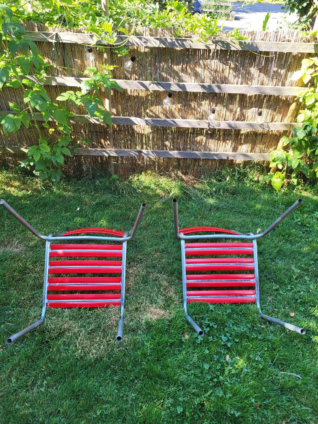 Sedie: Zwei Gartenstühle rot Metall gestell – Usato da Hettiswil venduto da Mats_Lee 5