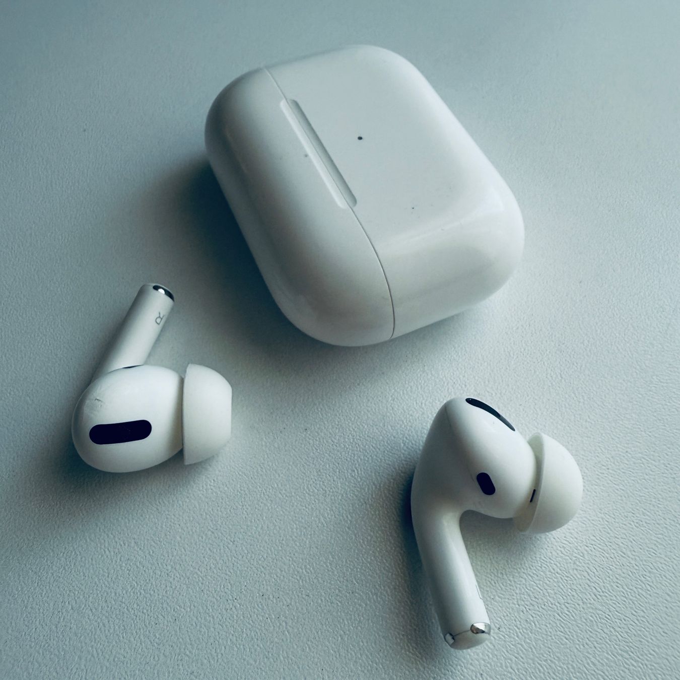 Apple Cuffie: Original Apple AirPods Pro 1 Gen. mit Wireless Case – Usato da Basel venduto da MY.AIRPODS.SHOP 8