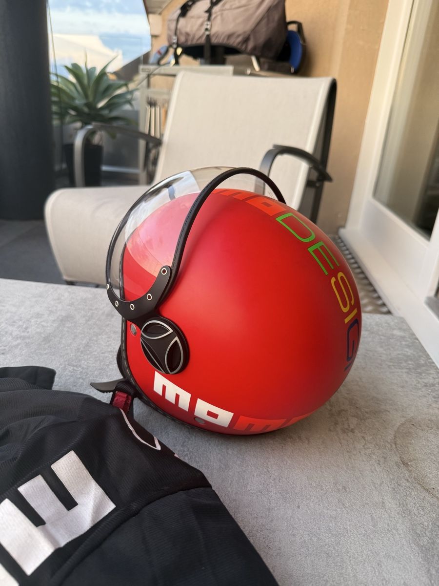 Casques & visières: Casque Momo Junior  – D'occasion à vesenaz par bab_t77f 2
