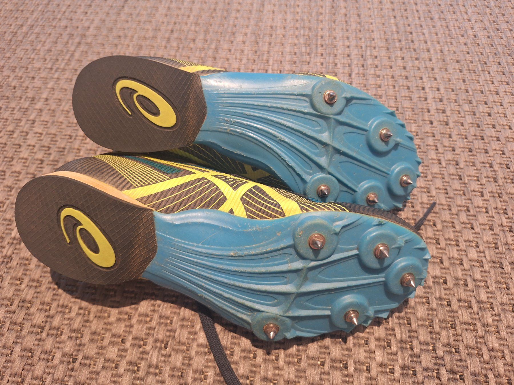 Asics Chaussures hommes: Nagelschuhe Leichtathletik, 35 – D'occasion à Oberwil b. Zug par hei_2dh5 3