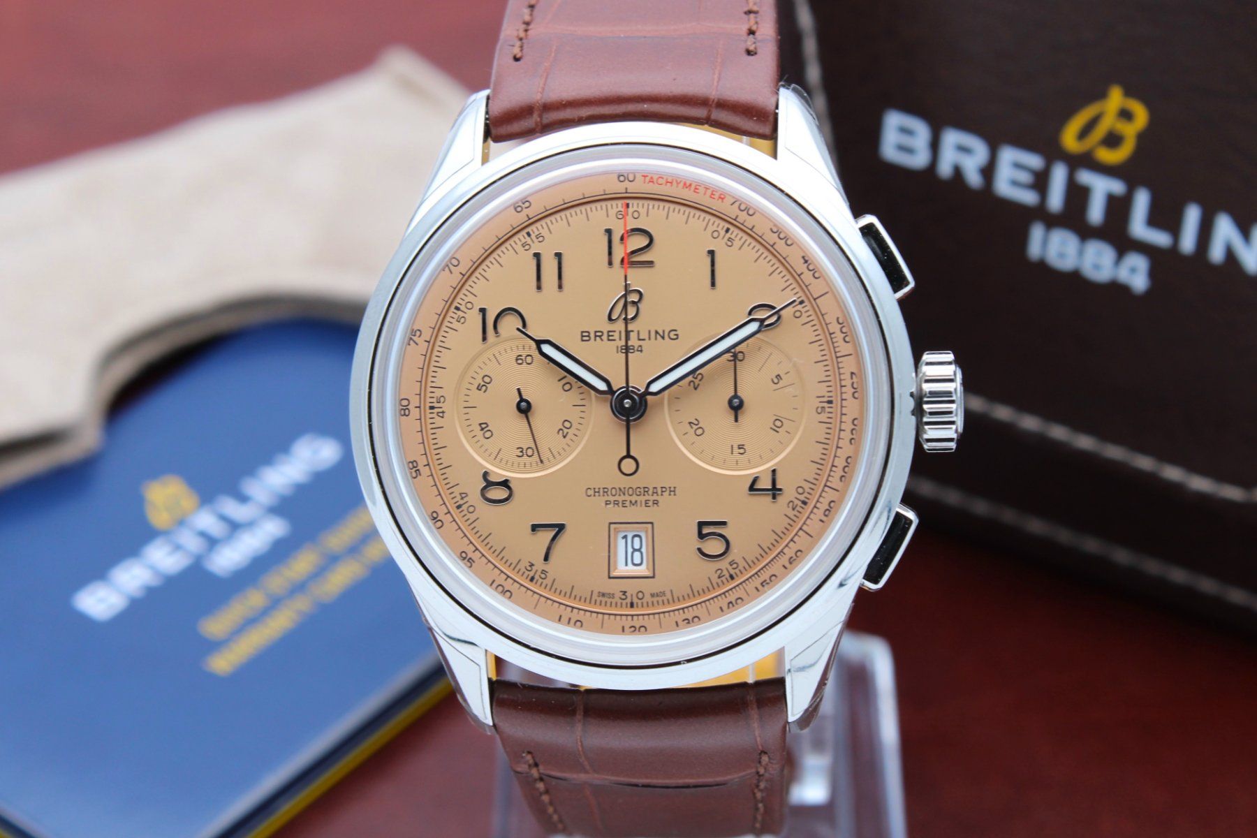 Breitling Orologi: Breitling Premier B01 Chronograph 42 Ref. AB014 Ungetragen – Usato da Zürich venduto da Alphawatch 1