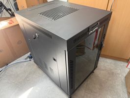 Lanberg 19" Serverschrank 15HE 600x800 Glastür LCD schwarz