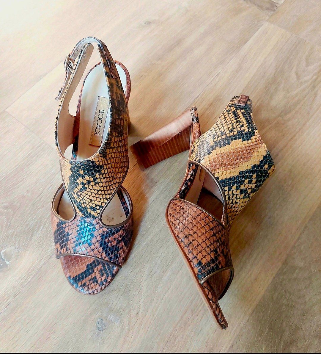 Scarpe da donna: Bocage Sandales cuir effet python originales T 38 – Usato da Genève venduto da a_t_g5kq