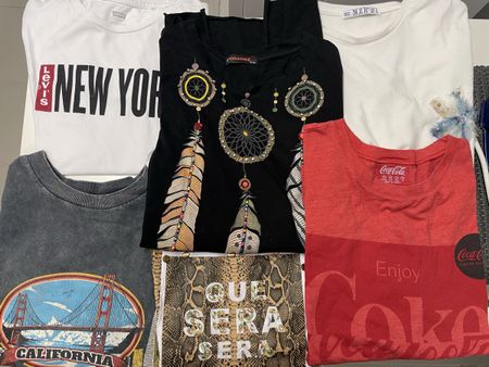 6 T-Shirts 1 Preis ❗️ Grösse M (S)