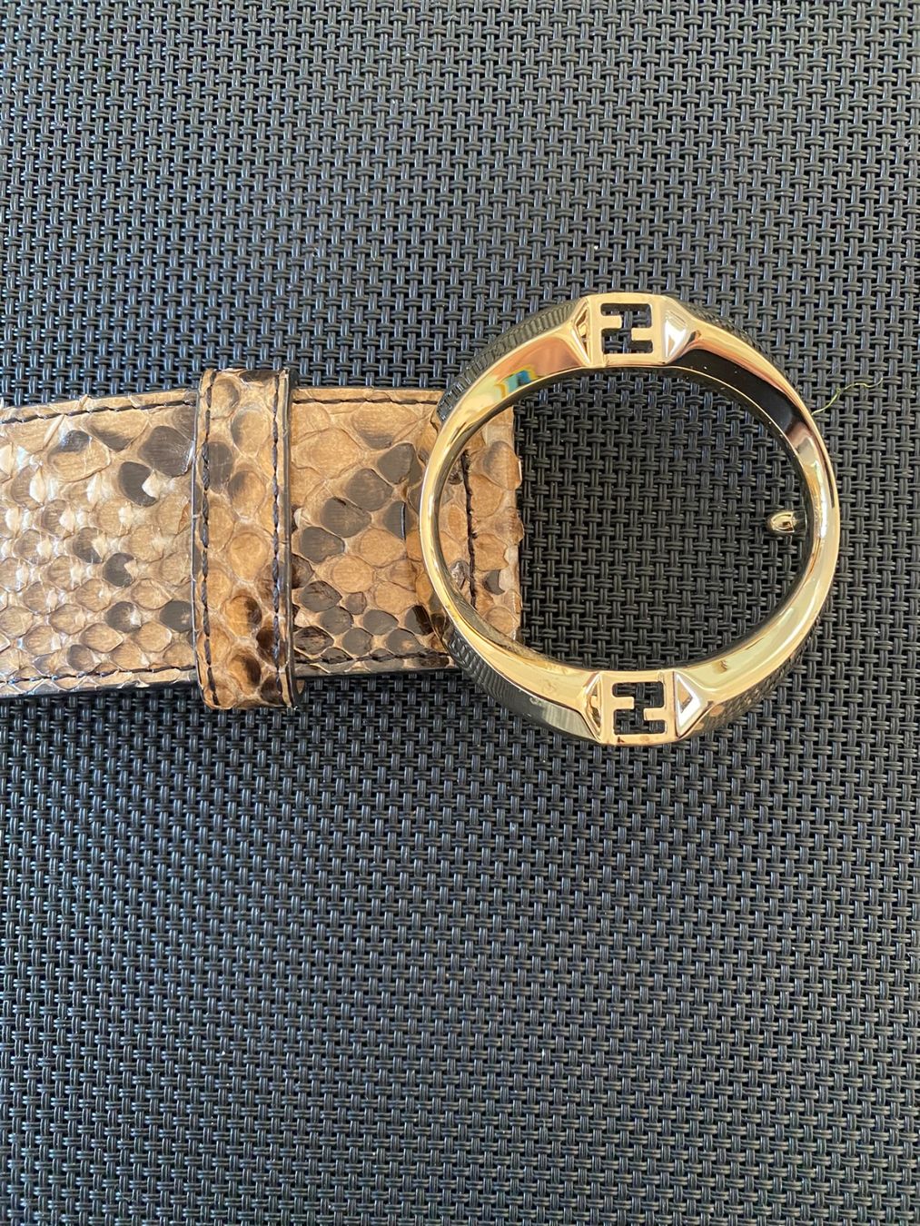 Fendi Gürtel: FENDI cintura – Gebraucht aus Novazzano von ige_cwq5