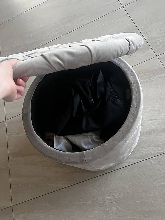 Sgabelli: Hocker mit Stauraum – Usato da Zwingen venduto da KatjaM 2