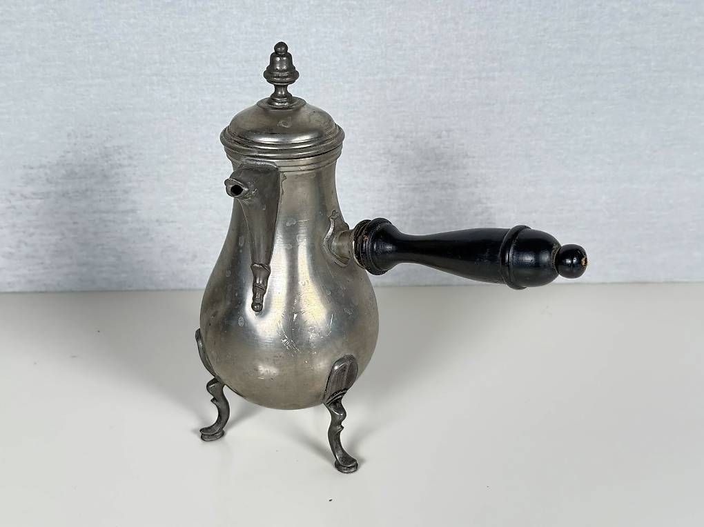 Macchine per caffè & Macchine per espresso: Mokkakanne aus Zinn – Usato da Böckten venduto da SELL-4U