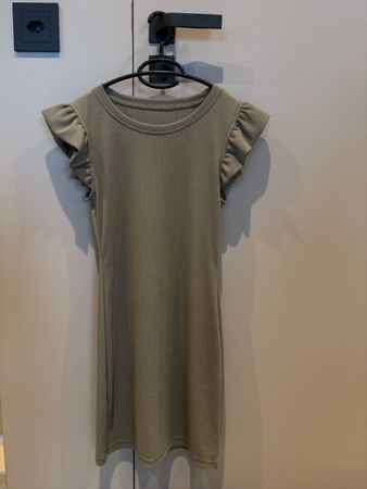 Sommerkleid khaki Gr. S mit Rüschen Ärmel