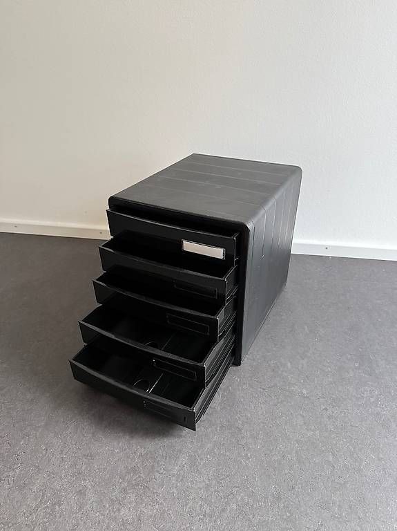 Behälter & Ähnliches: Dokumentablage – Gebraucht aus Bülach von anyx 1