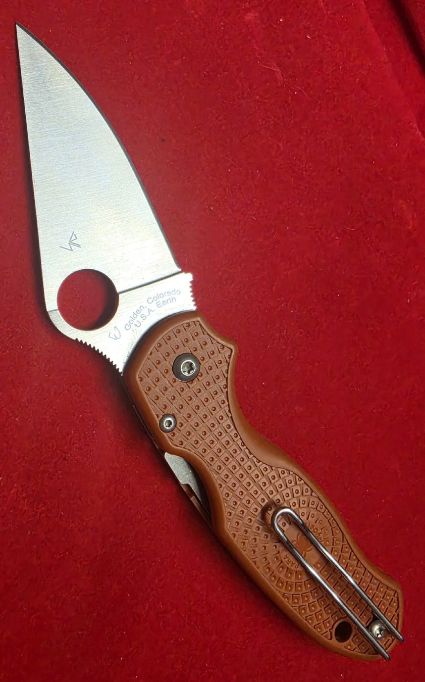 Spyderco Taschenmesser: Couteau Spyderco Para 3 orange – Gebraucht aus Prez-vers-Siviriez von GiovanniTenaglia 1