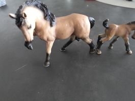 Schleich Pferde Figuren Set Reiter Fohlen guter Zustand