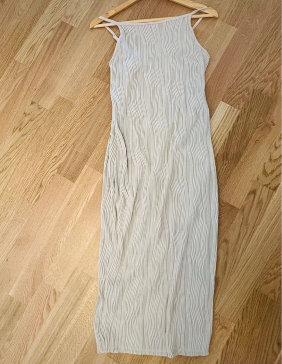 Shein Kleider: Kleid Gr. M Shein – Neu (gemäss Beschreibung) aus Nyon von ver_z2cy 2