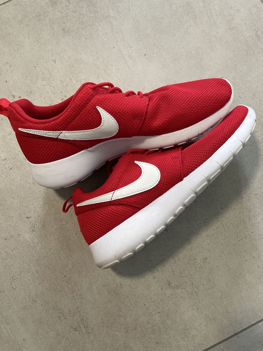 Nike Scarpe da uomo: Nike Roshe One (almost new!) – Usato da Thalwil venduto da jan_h9wg 1