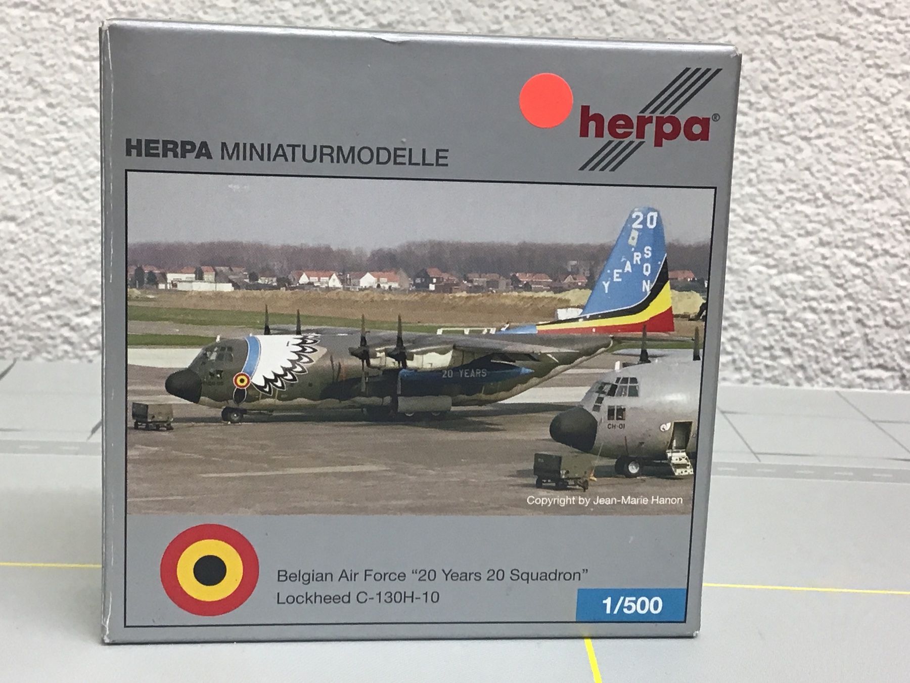 Lockheed Modellbausätze & Standmodelle: Herpa Lockheed C-130H 1/500 Belgian Air Force – Neu (gemäss Beschreibung) aus Männedorf von Spezial-Modelle 1