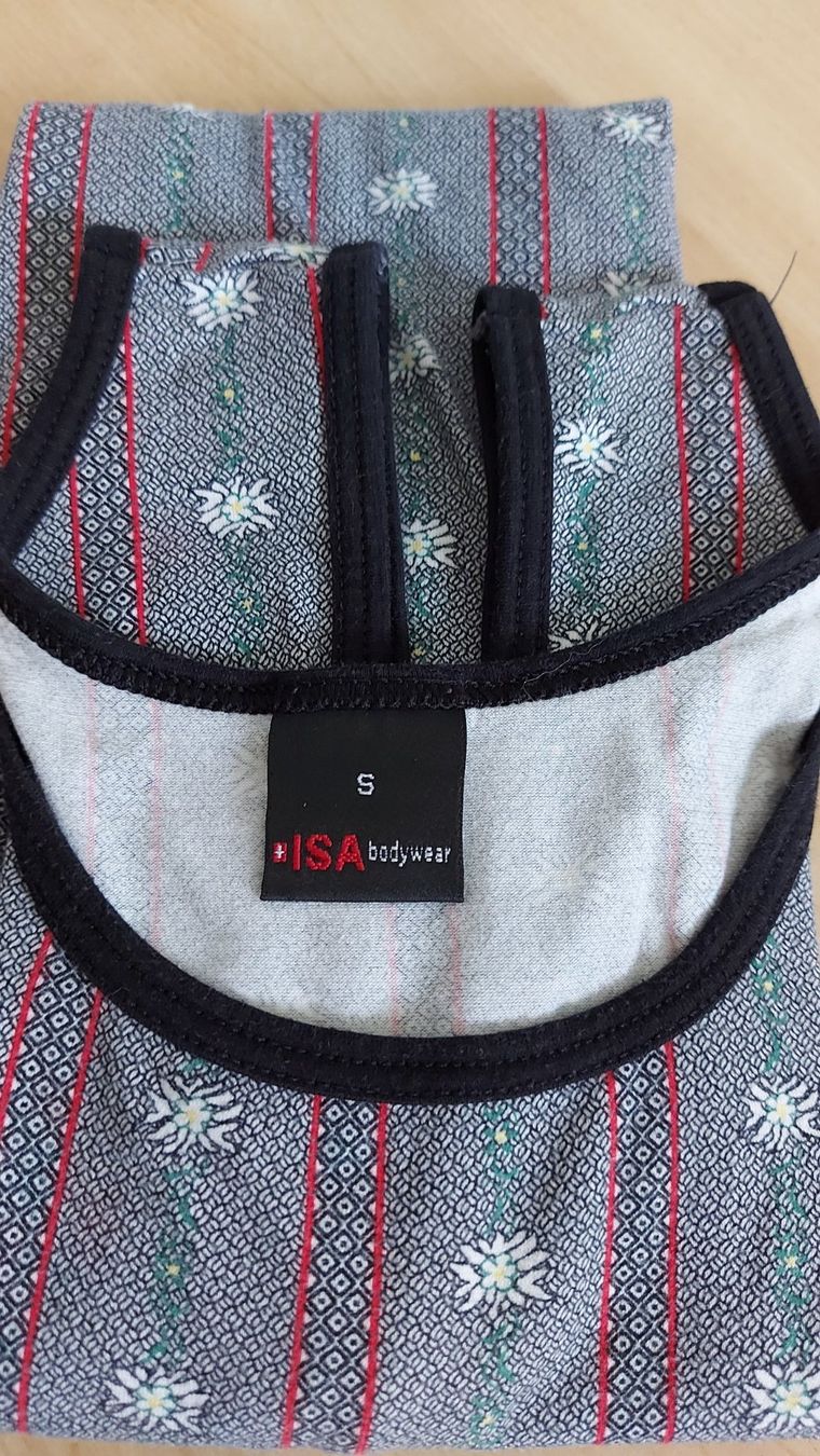 T-Shirts: ISA Leibchen ohne Arm – Gebraucht aus langenthal von rundholz7